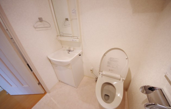 カスティーロ白山のトイレ|トイレ※同タイプ別室参考写真です。