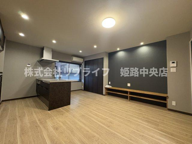 WITH ROSE元町の居間・リビング