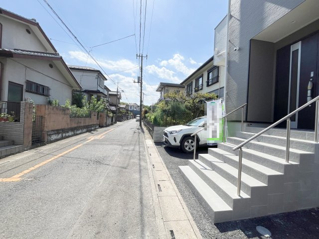 入間市高倉新築戸建ての前面道路含む現地写真|前面道路含む現地写真です