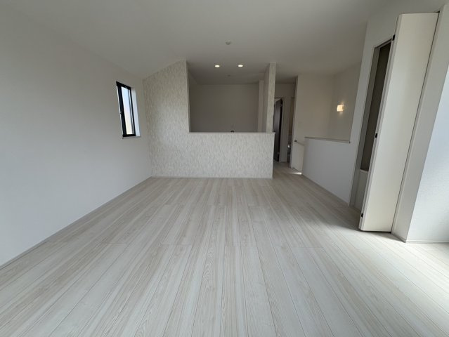 明石市太寺天王町新築戸建の居間・リビング