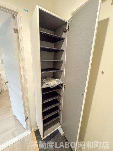 ＴＨＥ　ＣＯＬＯＲ　ＲＥＳＩＤＥＮＣＥのその他