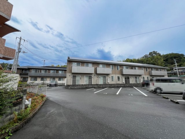 ボナール朝倉西町の駐車場