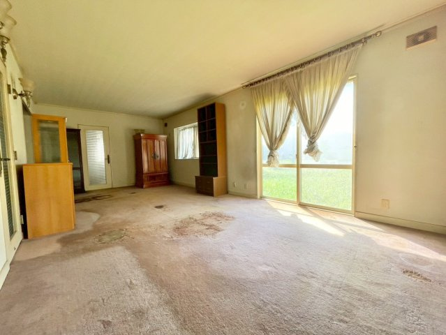 【居間・リビング】 | 藤岡市中島　中古住宅