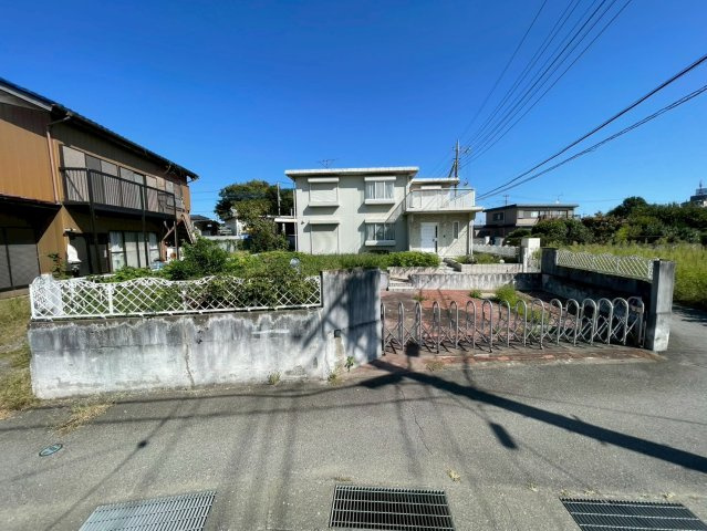 【前面道路含む現地写真】 | 藤岡市中島　中古住宅