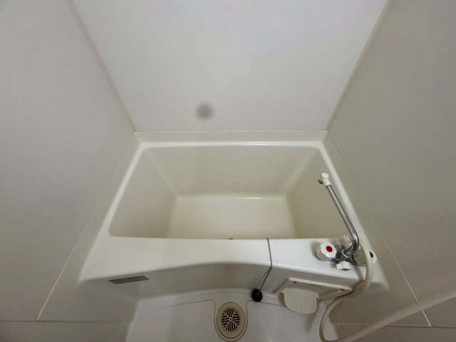 シャルル上新庄の浴室