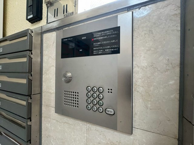 シャルル上新庄のセキュリティ