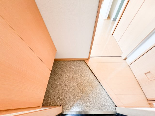 ＢＬＵＥ南金田の玄関