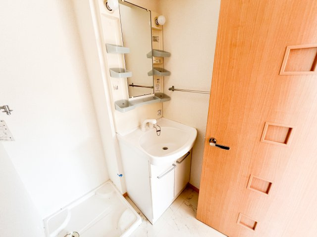 ＢＬＵＥ南金田の独立洗面台