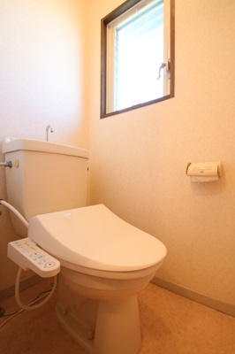【トイレ】 | エクセルクローバー A棟 | A203 温水洗浄暖房便座