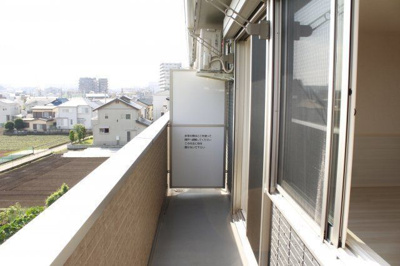 【バルコニー】 | オリヴィエ | 別のお部屋の写真です。