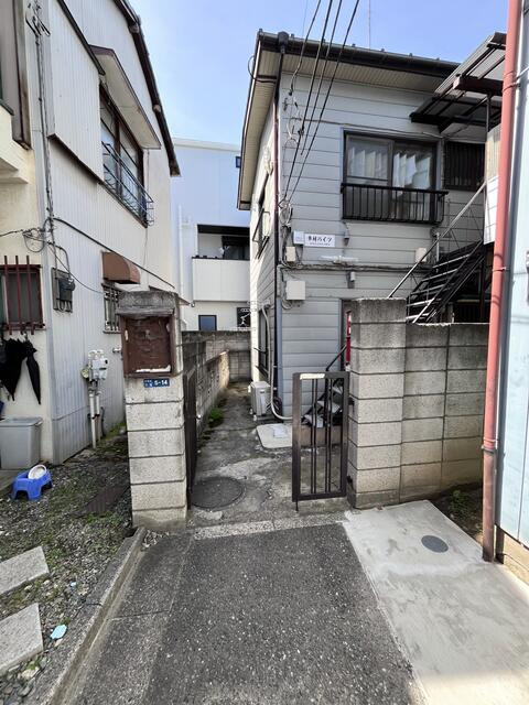 川崎市中原区苅宿のアパートの画像