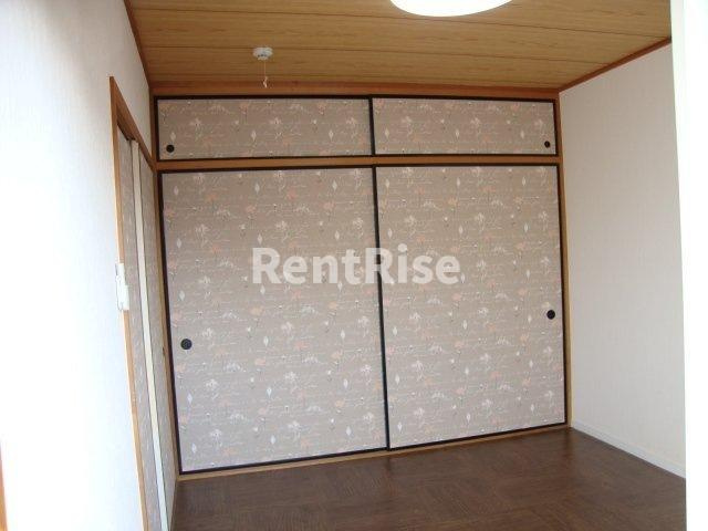 コーポラス美和の洋室|東洋室