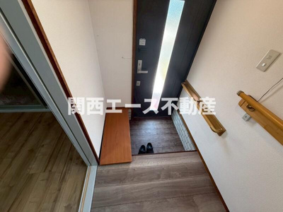 【玄関】 | 郡川５丁目貸家