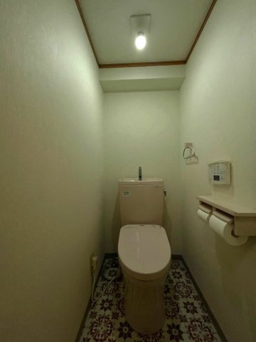 ニューライフ狛江のトイレ|温水洗浄便座です♪