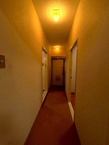 ニューライフ狛江の玄関