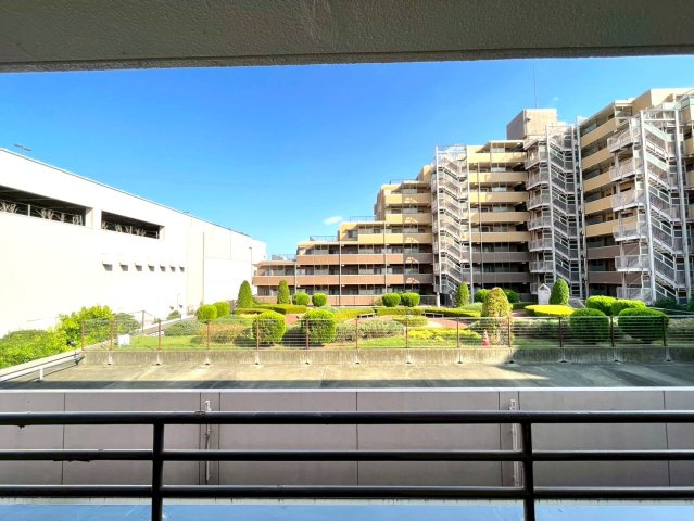 ニューライフ狛江の展望|現在前に高い建物が無い為視界良好です♪