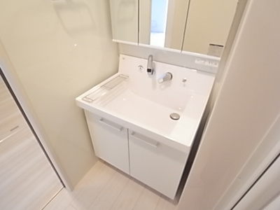 【独立洗面台】 | フルールコート | 独立洗面台、朝の身支度には欠かせません