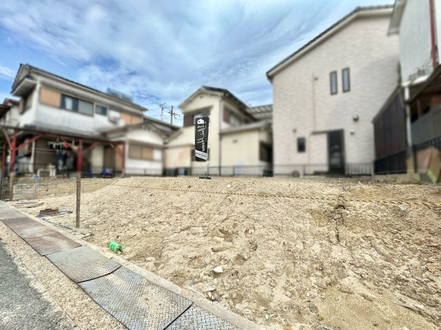 【前面道路含む現地写真】の画像