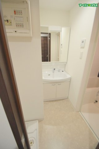 Mayfair田町Premiumの洗面所