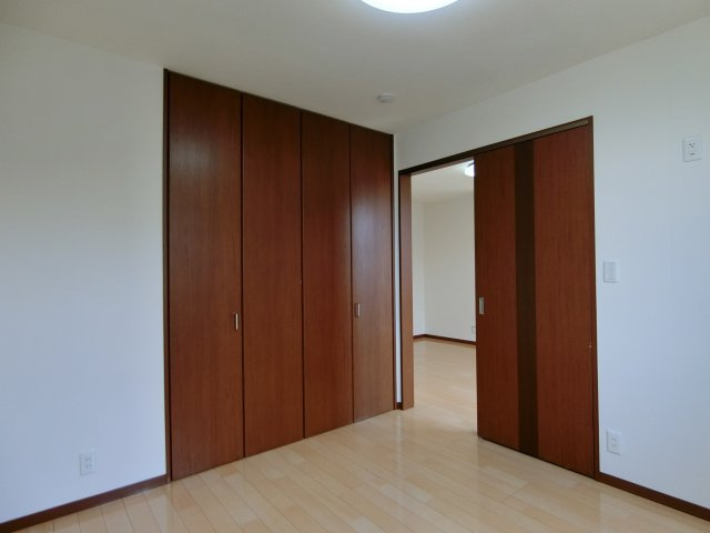 THサルーテ　Aの洋室|イメージ写真202号室