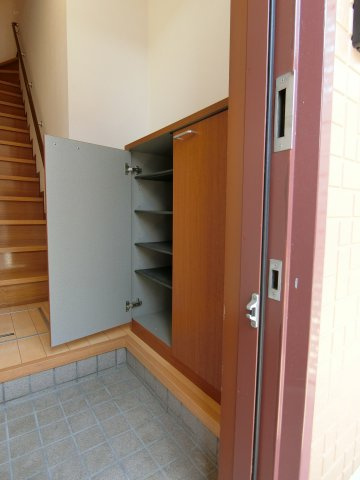 THサルーテ　Aの収納|イメージ写真202号室