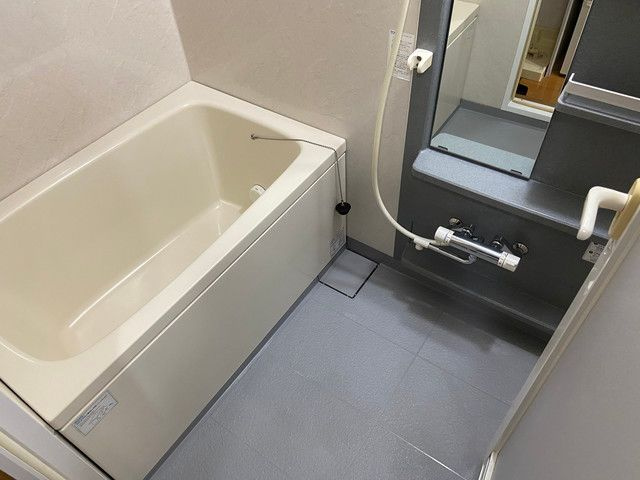 グレイス津田沼の浴室