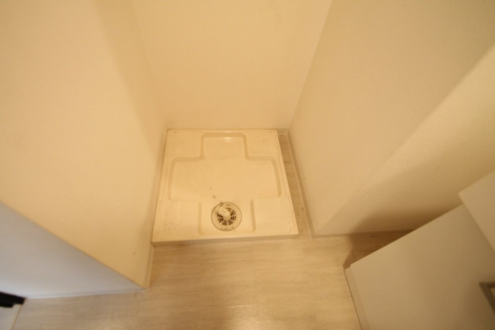 ラムール南森町アーバネックスの設備|ラムール南森町アーバネックス　洗濯機置き場