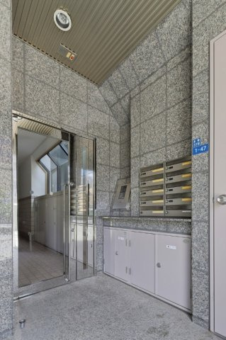 ホームメイド朝霞本町ビルのロビー