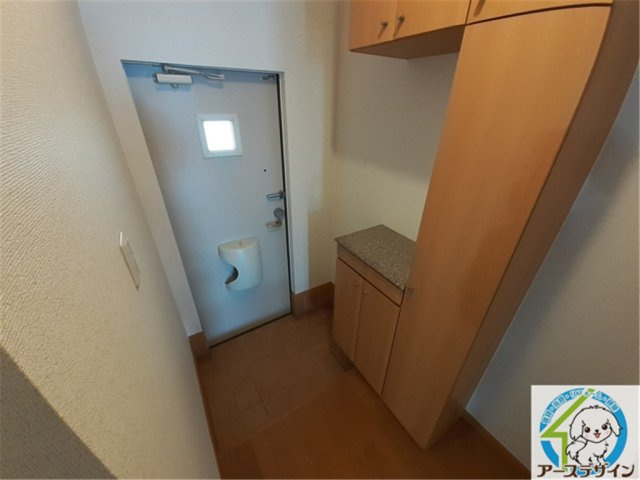 ルナパレス　Aの玄関|※類似部屋