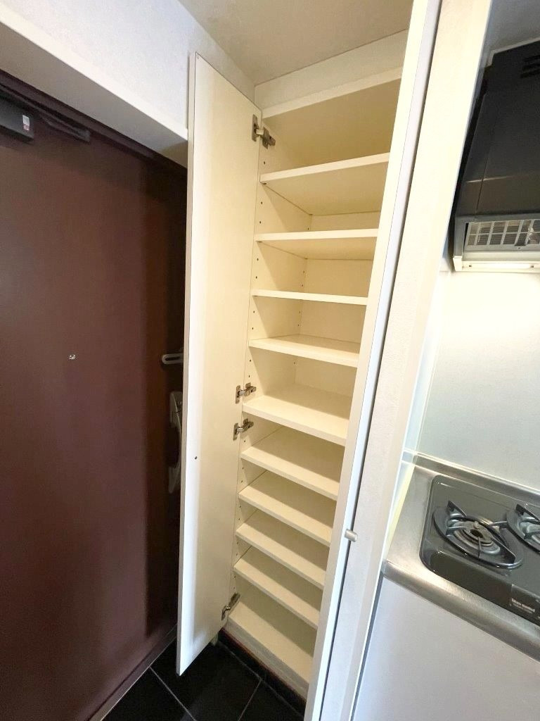 アクタス天神アネックスⅡの収納