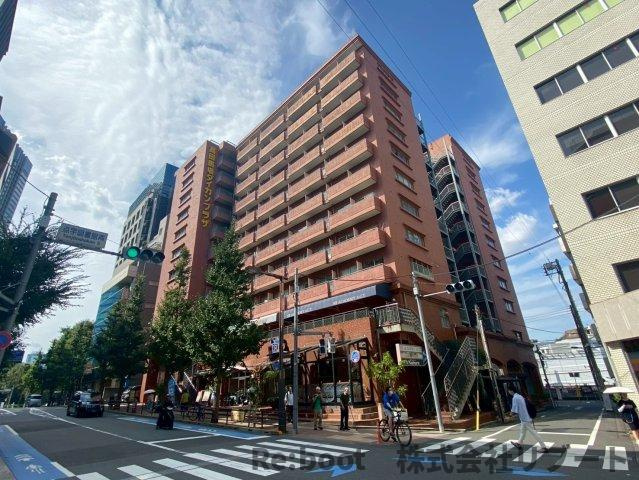 高田馬場ダイカンプラザの外観