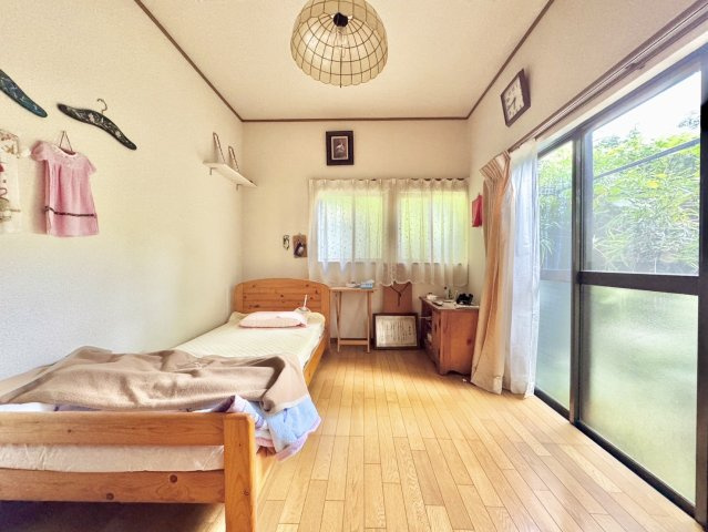 江戸崎甲中古戸建の洋室