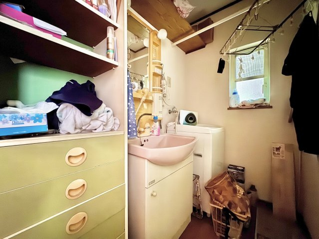 江戸崎甲中古戸建の洗面所