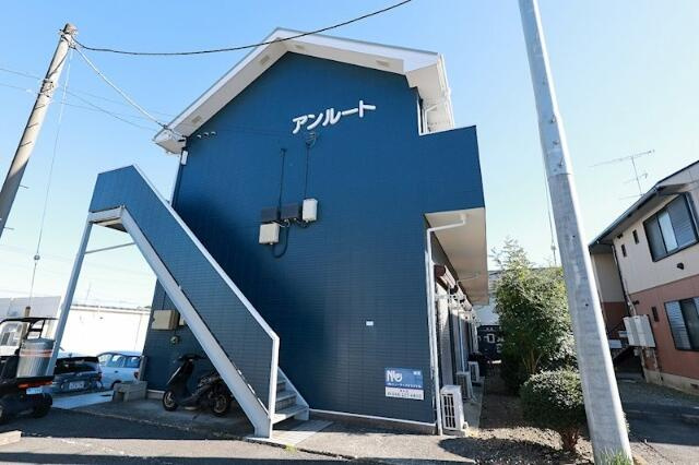 厚木市愛甲西２丁目のアパートの画像