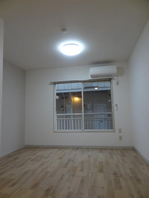 むさし野ハイツＡの洋室