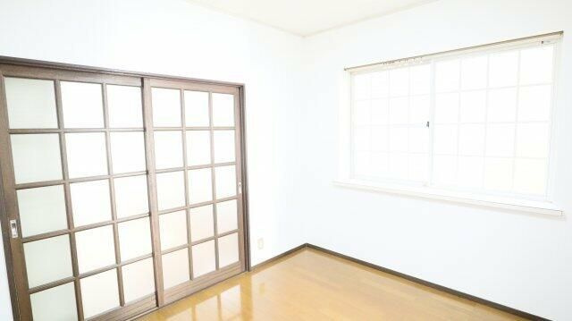 チェリーハウスの洋室