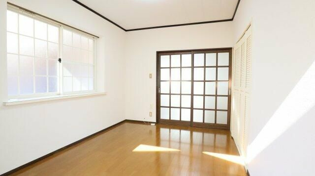 チェリーハウスの洋室