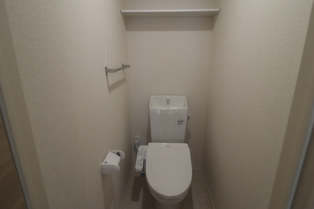 ブレイブコートのトイレ|温水洗浄暖房便座