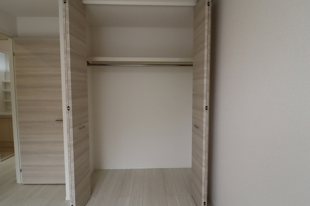 ブレイブコートの収納|クローゼット