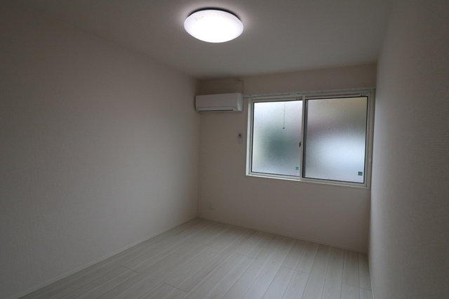 ブレイブコートのその他|洋室