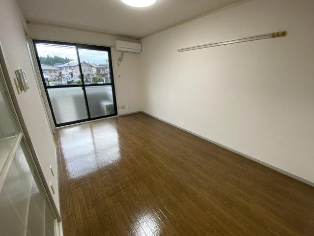 パークヒルズの洋室