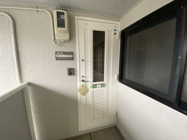 パークヒルズの玄関