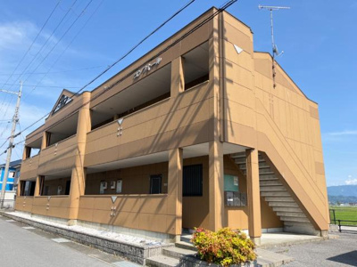 【外観】 | コンフォール | 外観写真（昼）