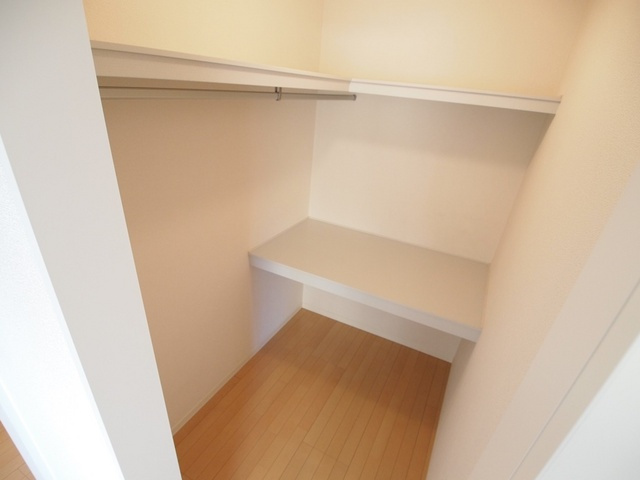 ＰｉｎｅＲｏｏｔｓ良福寺Ｂの収納