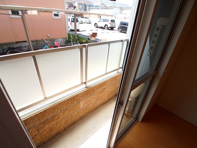 ＰｉｎｅＲｏｏｔｓ良福寺Ｂのバルコニー