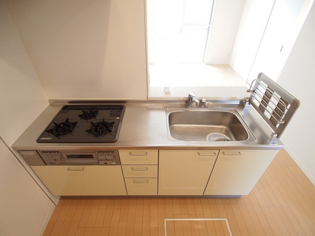 ＰｉｎｅＲｏｏｔｓ良福寺Ｂのキッチン