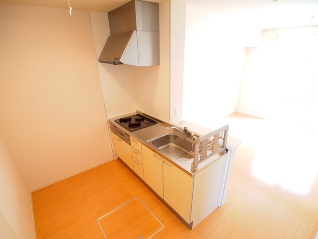 ＰｉｎｅＲｏｏｔｓ良福寺Ｂのキッチン