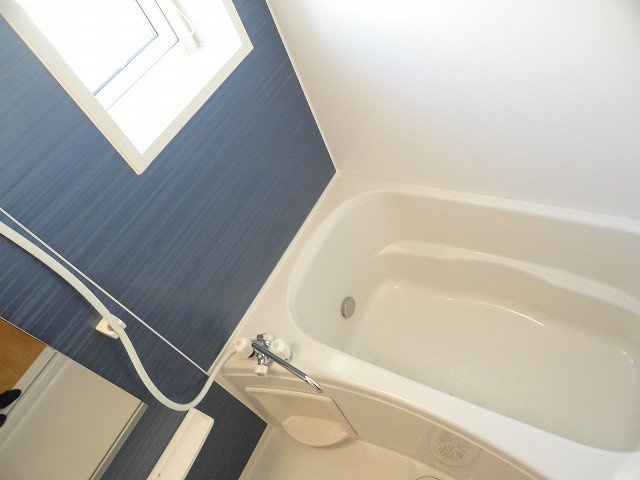 マ－ブル　Ⅰの浴室|日々の疲れを癒すお風呂付です