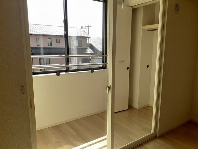 ラ・ルミエールのその他