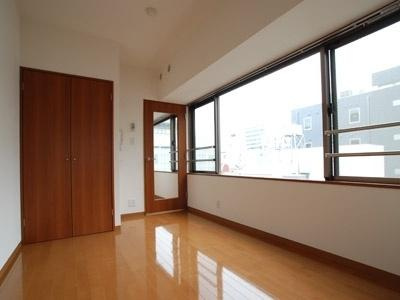 【洋室】 | ラング・タワー京橋